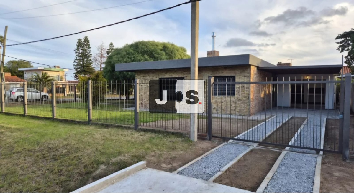Casa ID.1580 - Venta casa 3 dormitorios El Bosque Canelones