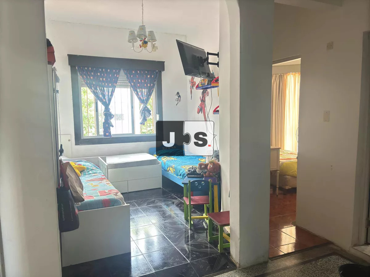 Casa ID.2846 - Alquilo casa de 3 dormitorios y 2 baños en zona Brazo Oriental 