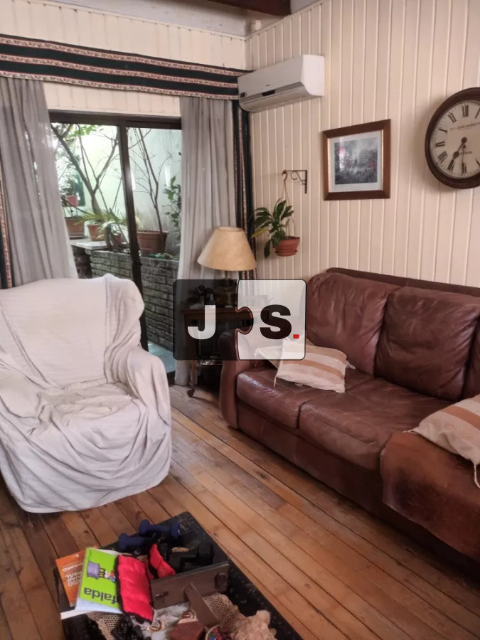 Casa ID.2813 - Vendo casa 4 dormitorios Parque rodó