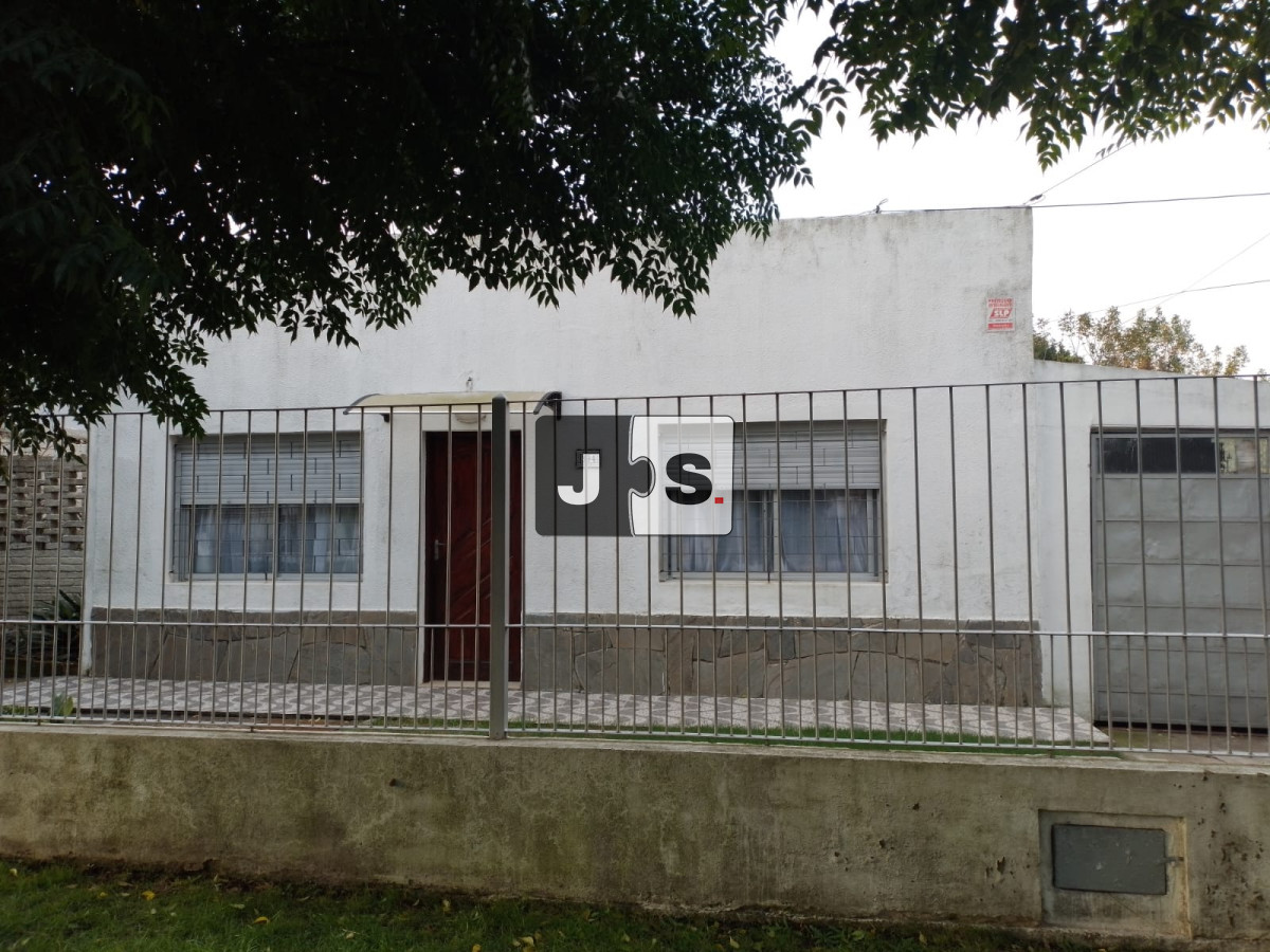 Casa ID.779 - Casa venta 2 dormitorios Las Piedras Canelones