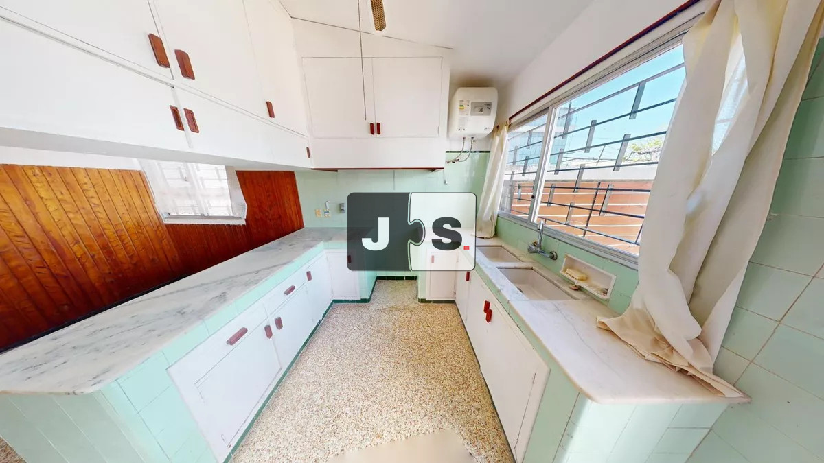 Casa ID.2196 - Venta de casa de 2 dormitorios en zona Malvin 