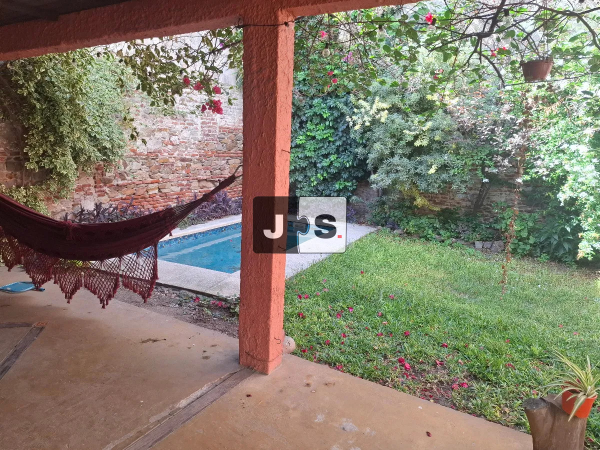 Casa ID.3703 - Vendo Casa, 3 Dormitorios, 2 Baños, Garage, Piscina,  Barrio Cordón Sur