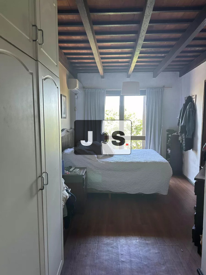 Casa ID.2890 - Alquilo casa de 4 dormitorios en la zona de Parque Miramar 