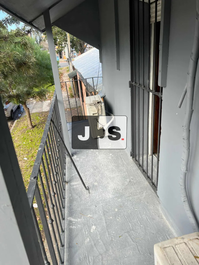 Casa ID.4012 - Alquiler Casa de 2 plantas, 2 Dormitorios, fondo con parrillero, Prado