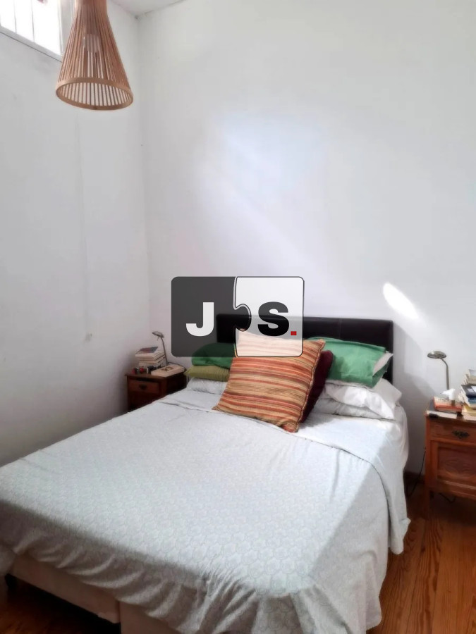 Casa ID.3703 - Vendo Casa, 3 Dormitorios, 2 Baños, Garage, Piscina,  Barrio Cordón Sur