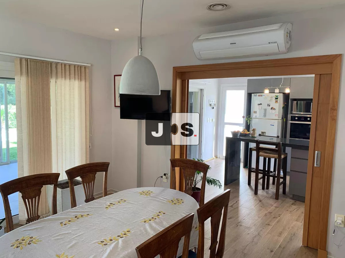 Casa ID.2319 - Venta casa Colinas de Carrasco 3 dormitorios Piscina Barbacoa
