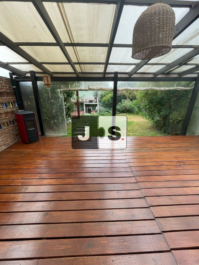 Casa ID.3595 - Vendo casa 2 dormitorios, ciudad de la costa