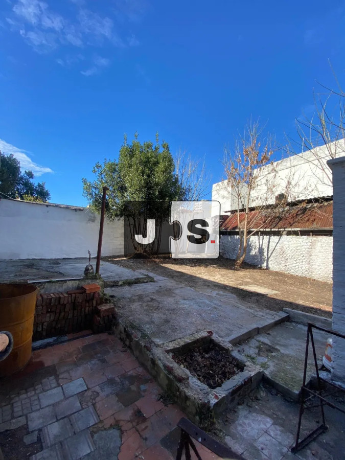 Casa ID.3864 - Vendo casa 2 dormitorios en La Blanqueada 