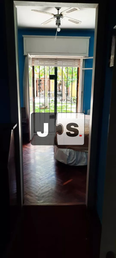 Casa ID.2540 - Vendo casa 8 dormitorios Pocitos