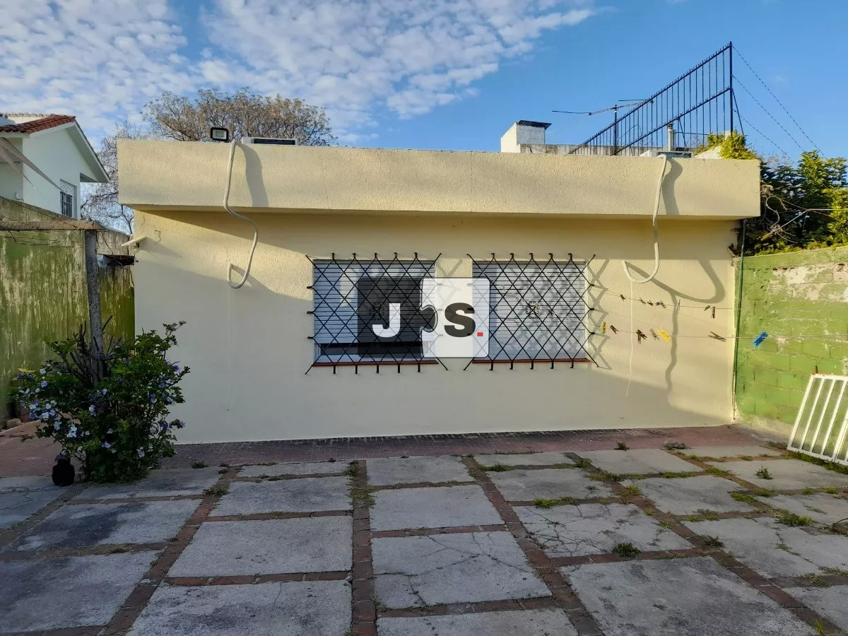 Casa ID.1935 - Casa en Venta 3 Dormitorios, Prado.