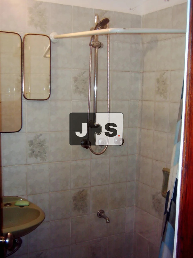 Casa ID.3776 - Alquiler Casa PH, 2 Dormitorios, jardín, Garaje, Buceo