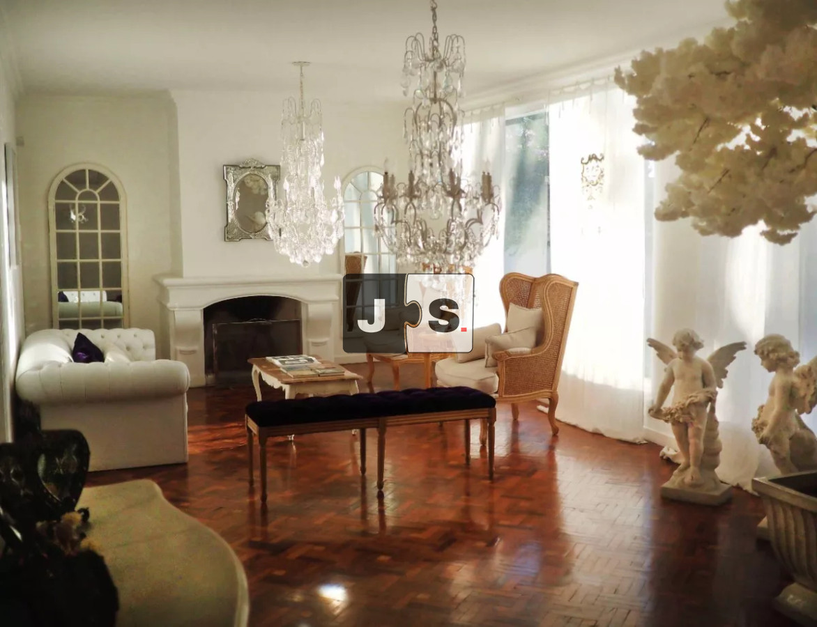 Casa ID.3117 - Vendo casa 4 dormitorios 5 baños Carrasco Sur