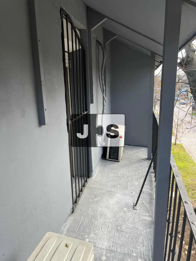 Casa ID.4012 - Alquiler Casa de 2 plantas, 2 Dormitorios, fondo con parrillero, Prado