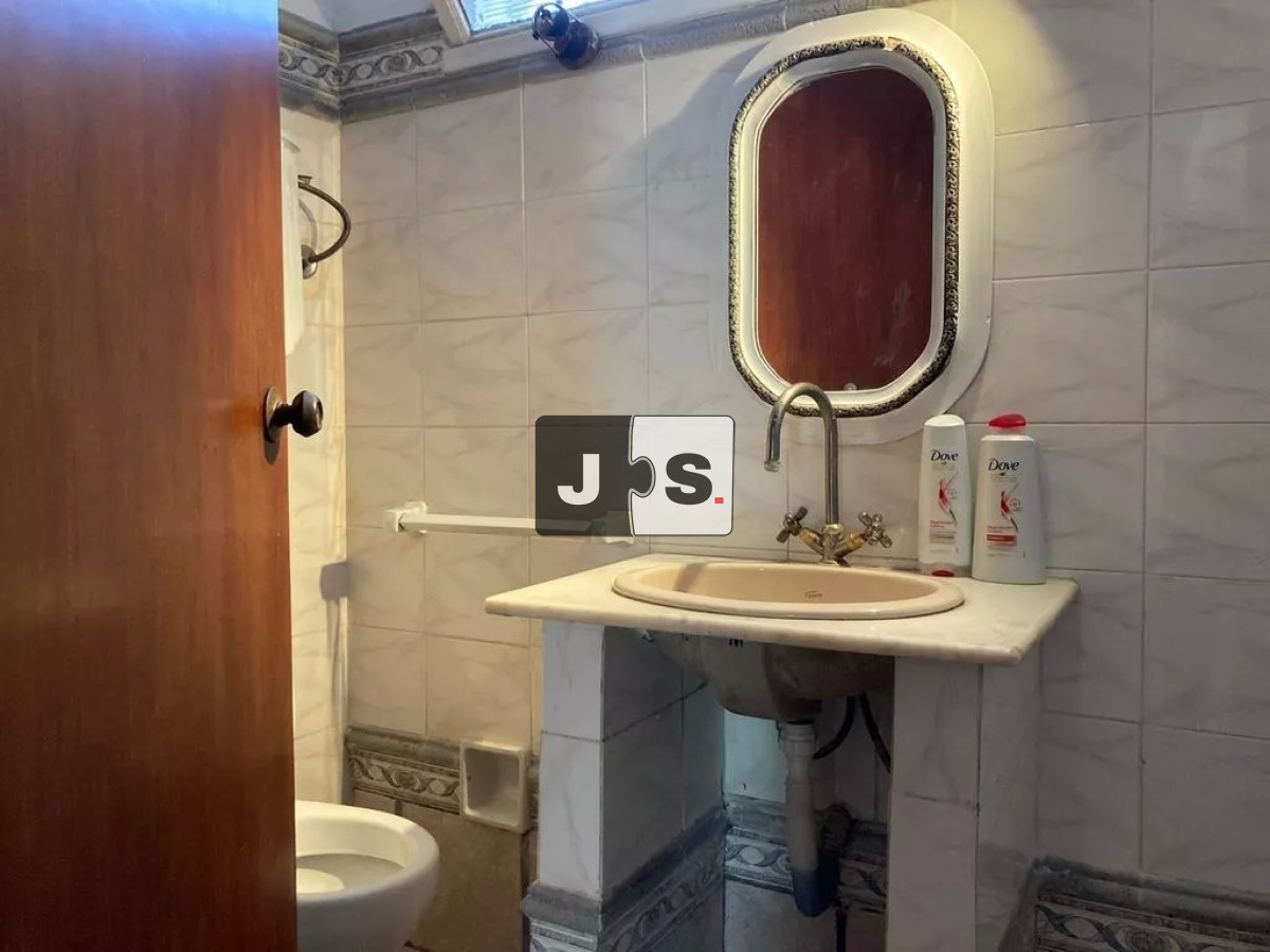 Casa ID.84 - Alquiler Casa 5 dormitorios Carrasco Sur