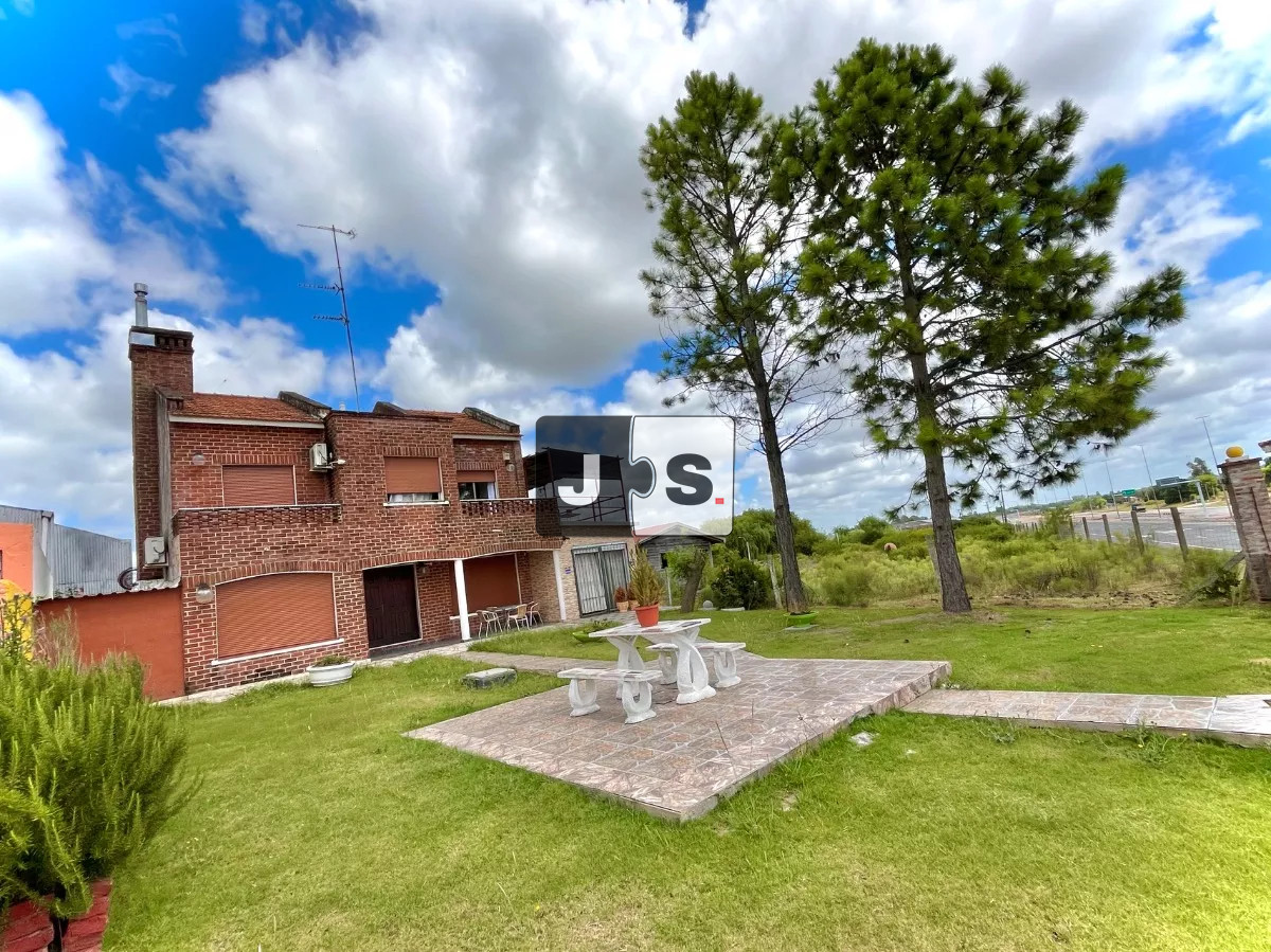 Casa ID.2973 - Venta casa 4 dormitorios Canelones