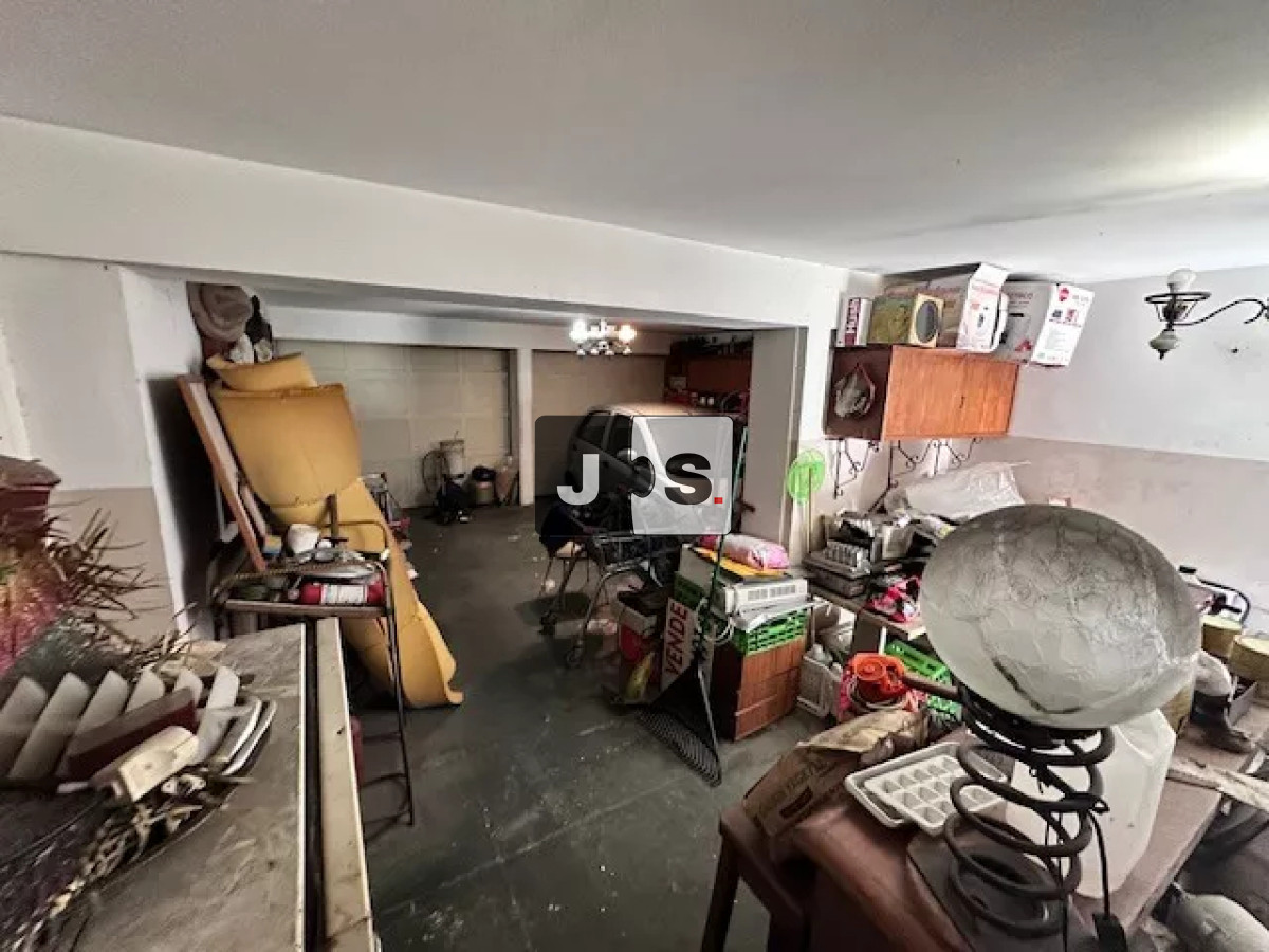 Casa ID.2283 - Casa en Venta con 4 habitaciones, La blanqueada