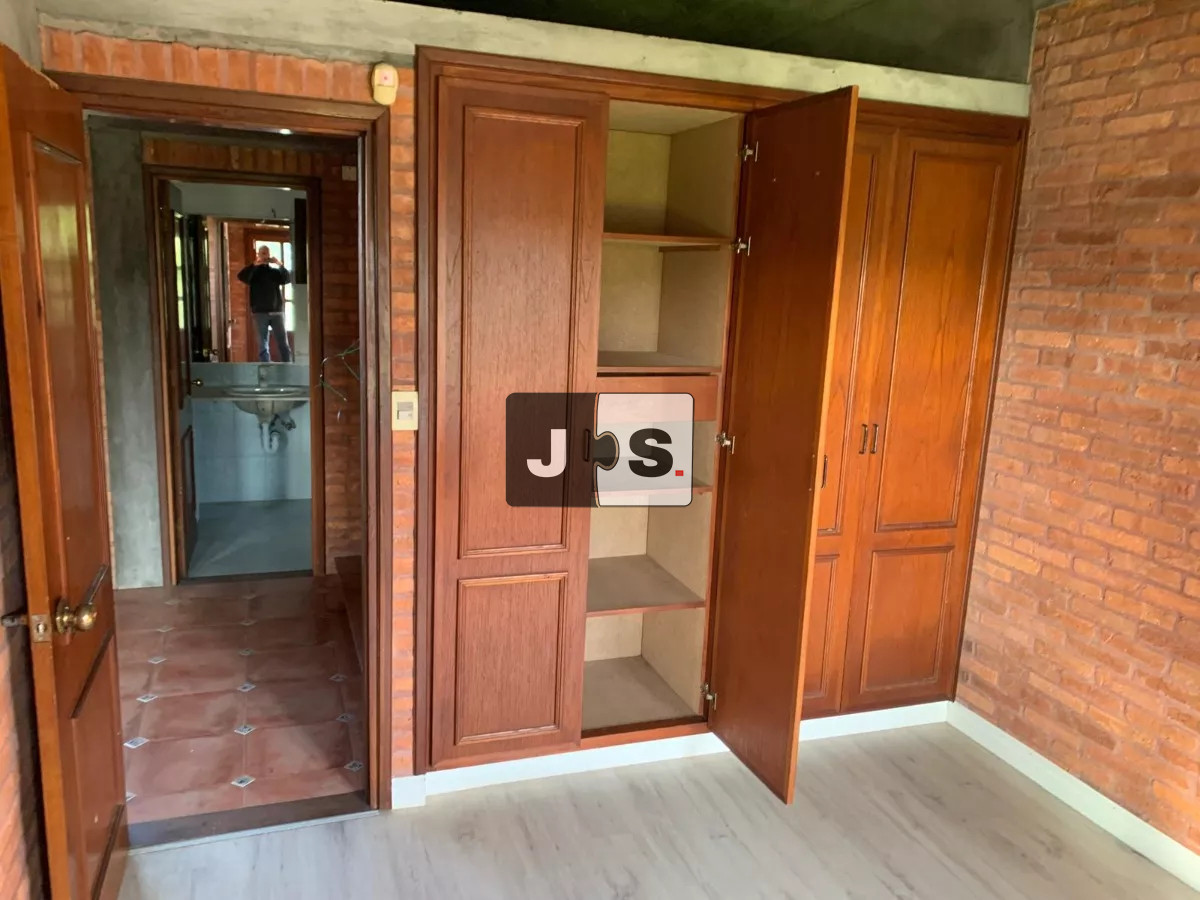 Casa ID.2922 - Alquilo casa de 3 dormitorios en zona Miramar