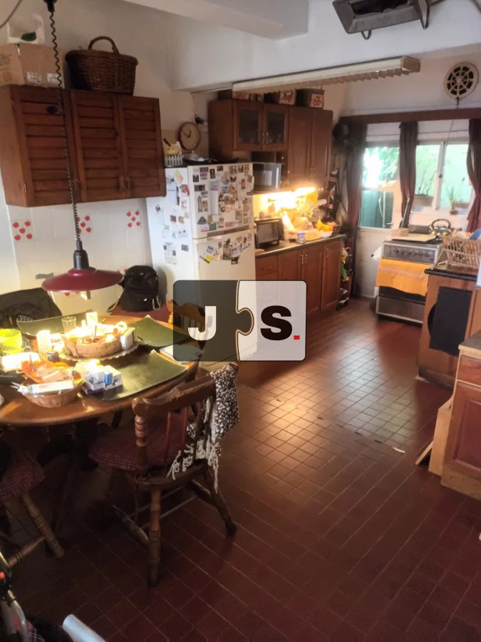 Casa ID.2813 - Vendo casa 4 dormitorios Parque rodó