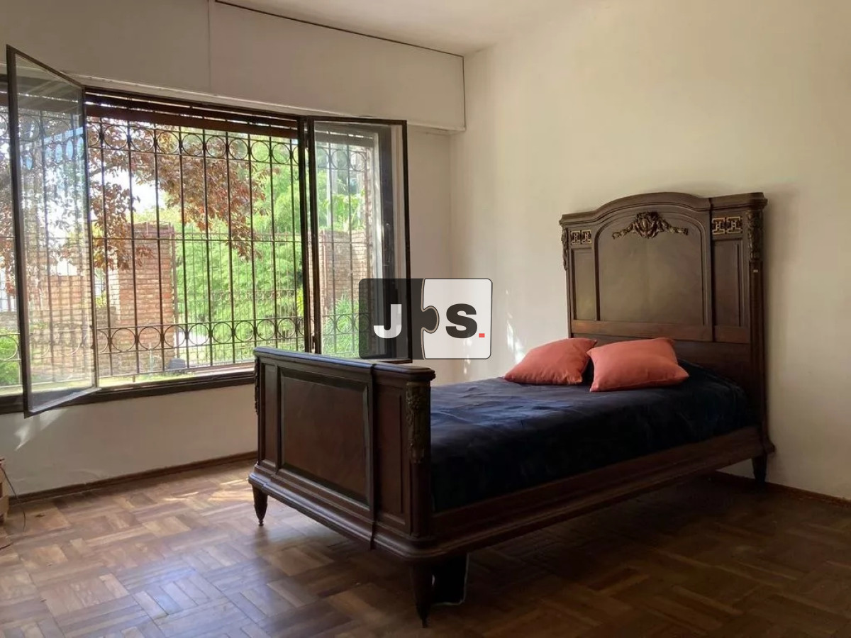 Casa ID.84 - Alquiler Casa 5 dormitorios Carrasco Sur