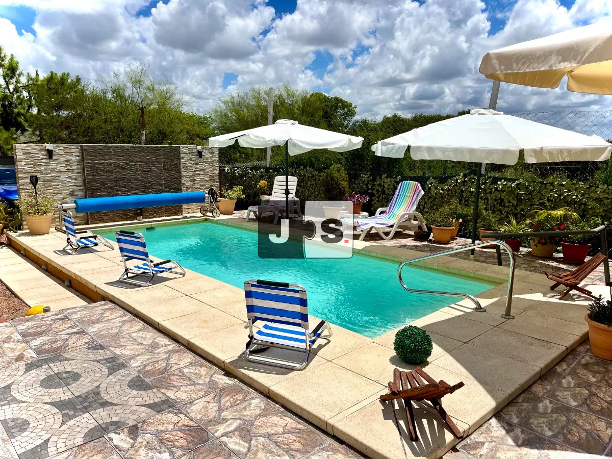 Casa ID.2973 - Venta casa 4 dormitorios Canelones