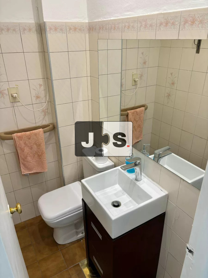 Casa ID.2826 - Venta casa, 3 Dormitorios, 2 Baños, Parque Rodo