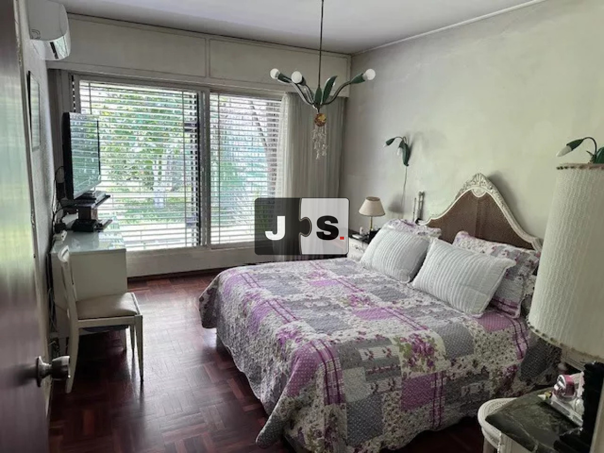 Casa ID.2283 - Casa en Venta con 4 habitaciones, La blanqueada
