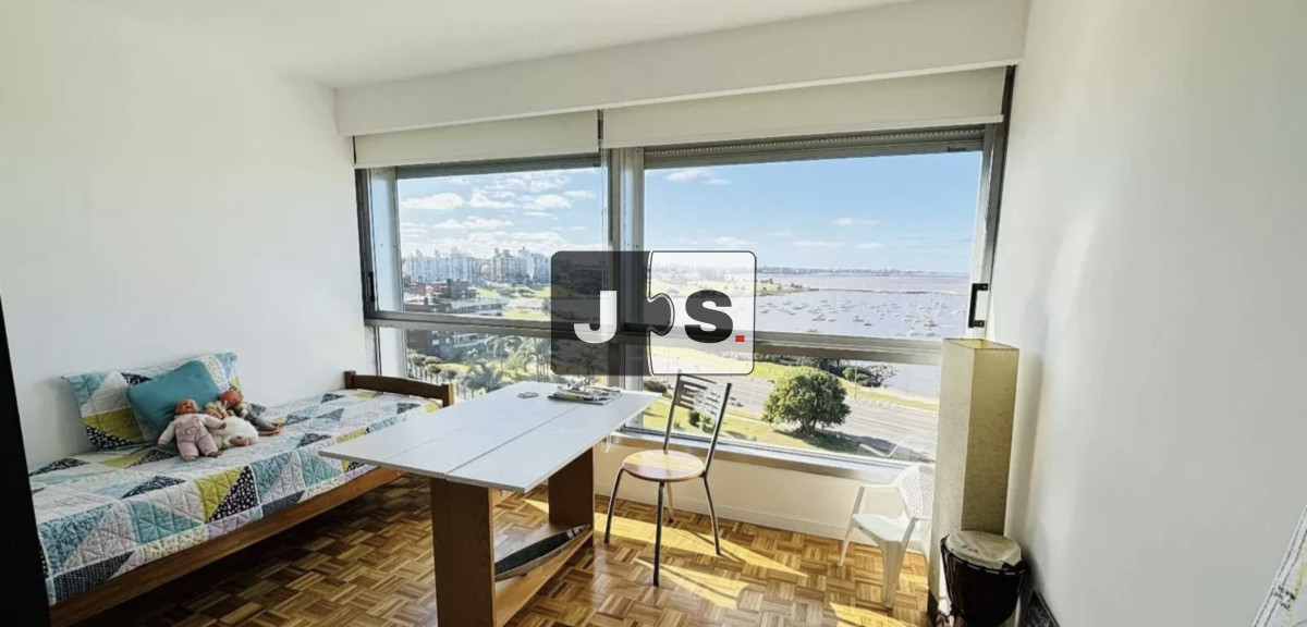 Casa ID.1864 - Venta de casa 2 dormitorios en Buceo 