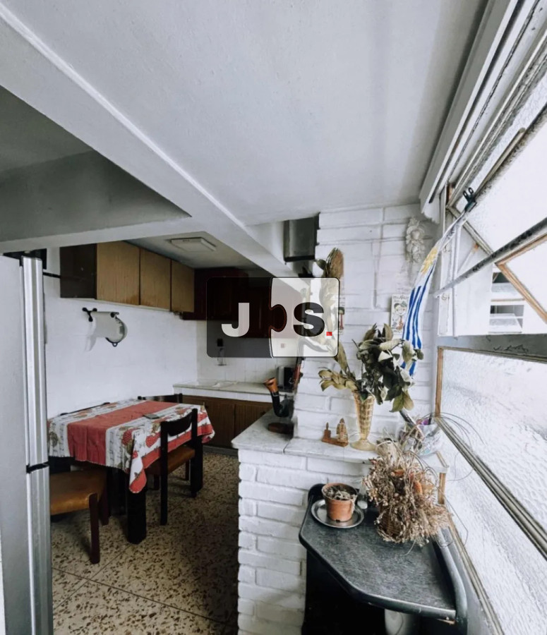 Casa ID.3999 - Alquilo casa PH de 3 dormitorios, La Comercial