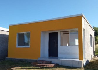 Venta casa 2 dormitorios Las Piedras Canelones