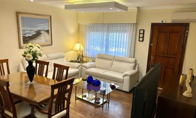 Venta casa, 3 Dormitorios, 2 Baños, Parque Rodo