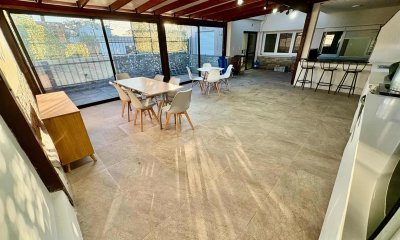 Vendo Casa mas Oficina, 4 Habitaciones , 4 Baños, Barrio Jacinto Vera