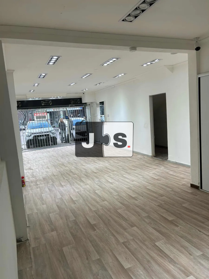 Local Comercial ID.3818 - Alquilo local comercial en La Blanqueada 