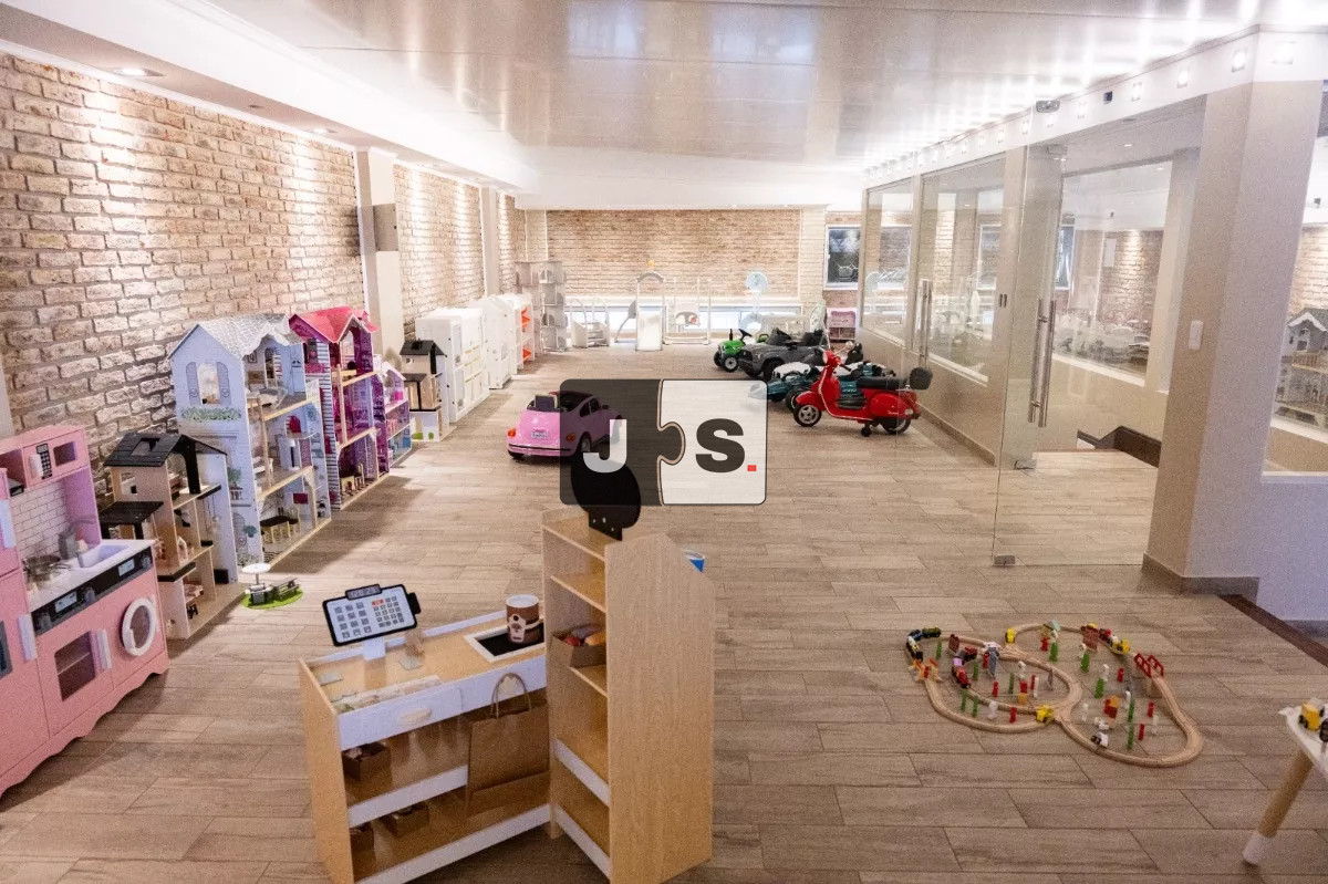 Local Comercial ID.2754 - Alquilo local comercial en zona Brazo Oriental 