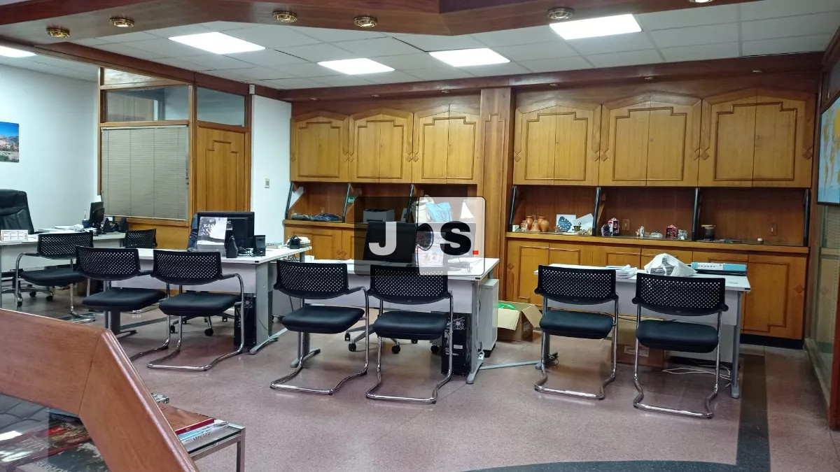 Local Comercial ID.2368 - Vendo local comercial 2 pisos Centro