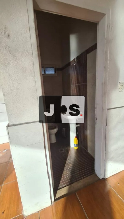 Local Comercial ID.47 - Venta Local Amplio Ideal Inversores Ciudad De La Costa Canelones 
