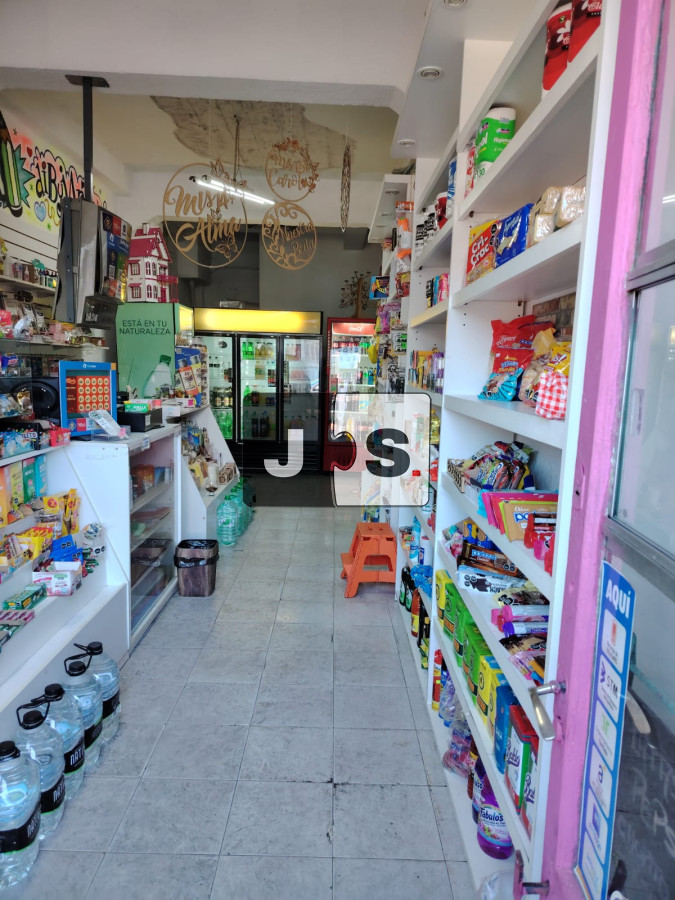 Local Comercial ID.3645 - Vendo llave de negocio, Reducto