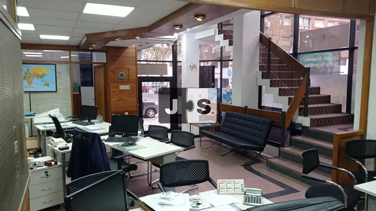 Local Comercial ID.2368 - Vendo local comercial 2 pisos Centro