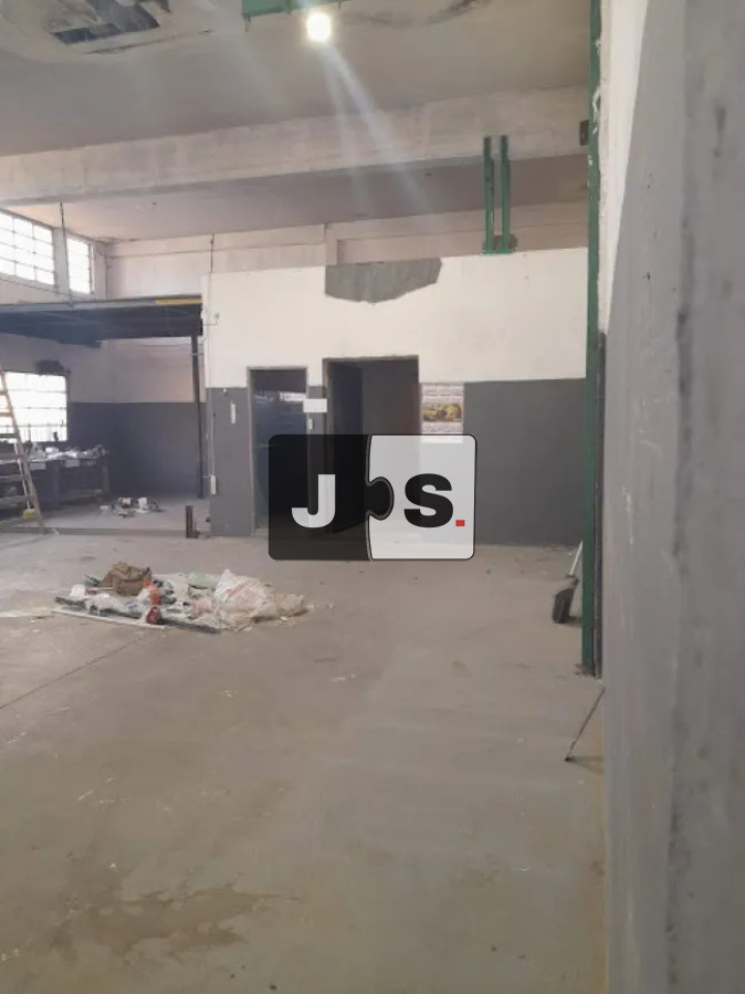 Local Comercial ID.3756 - Alquiler Local comercial, 2 Oficinas, 2 Baños, Unión