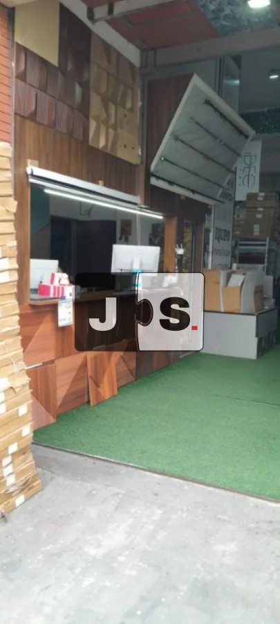 Local Comercial ID.3756 - Alquiler Local comercial, 2 Oficinas, 2 Baños, Unión