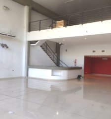 Venta de Local con Renta Centro Aguada