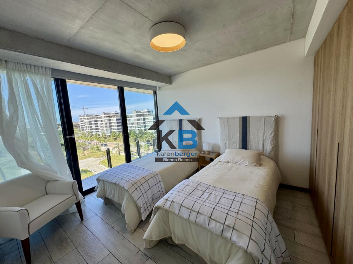 Apartamento ID.579 - 3 dormitorios Playa Brava Punta del Este