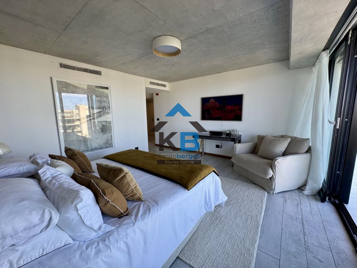 Apartamento ID.579 - 3 dormitorios Playa Brava Punta del Este