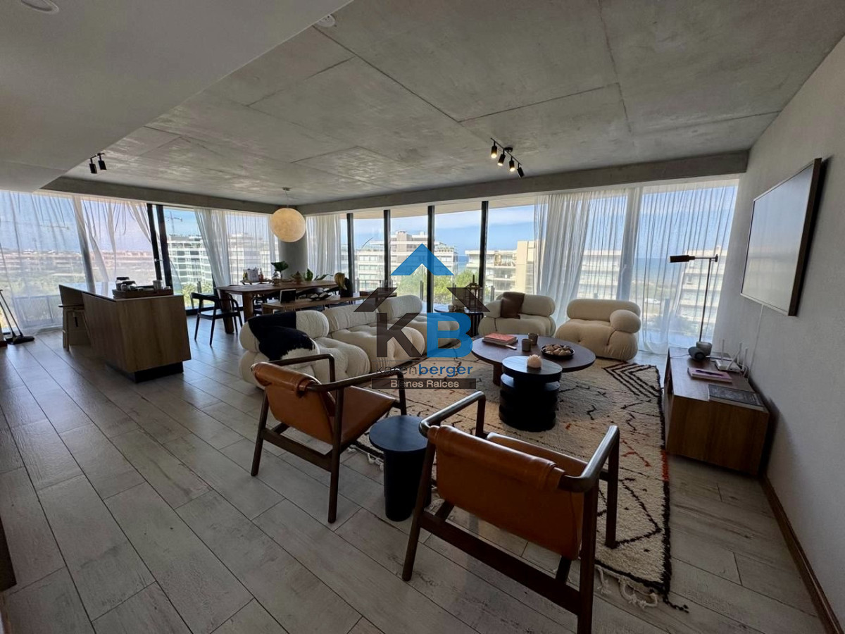 Apartamento ID.579 - 3 dormitorios Playa Brava Punta del Este