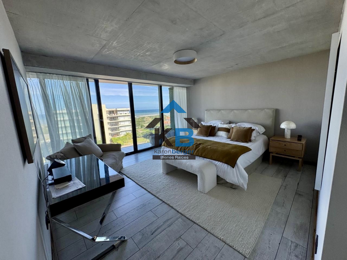 Apartamento ID.579 - 3 dormitorios Playa Brava Punta del Este