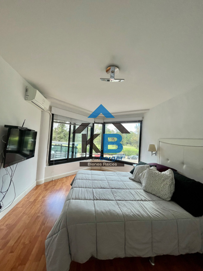 Apartamento ID.131 - Frente Al Golf De Punta Carretas