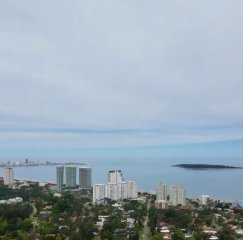 Apartamento en Punta del Este, Arcobaleno