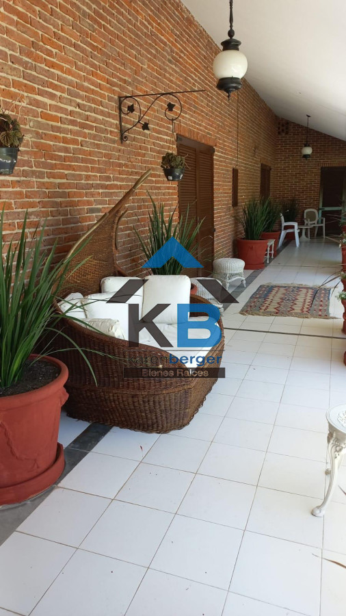 Casa ID.437 - Casa en Punta del Este, Beverly Hills