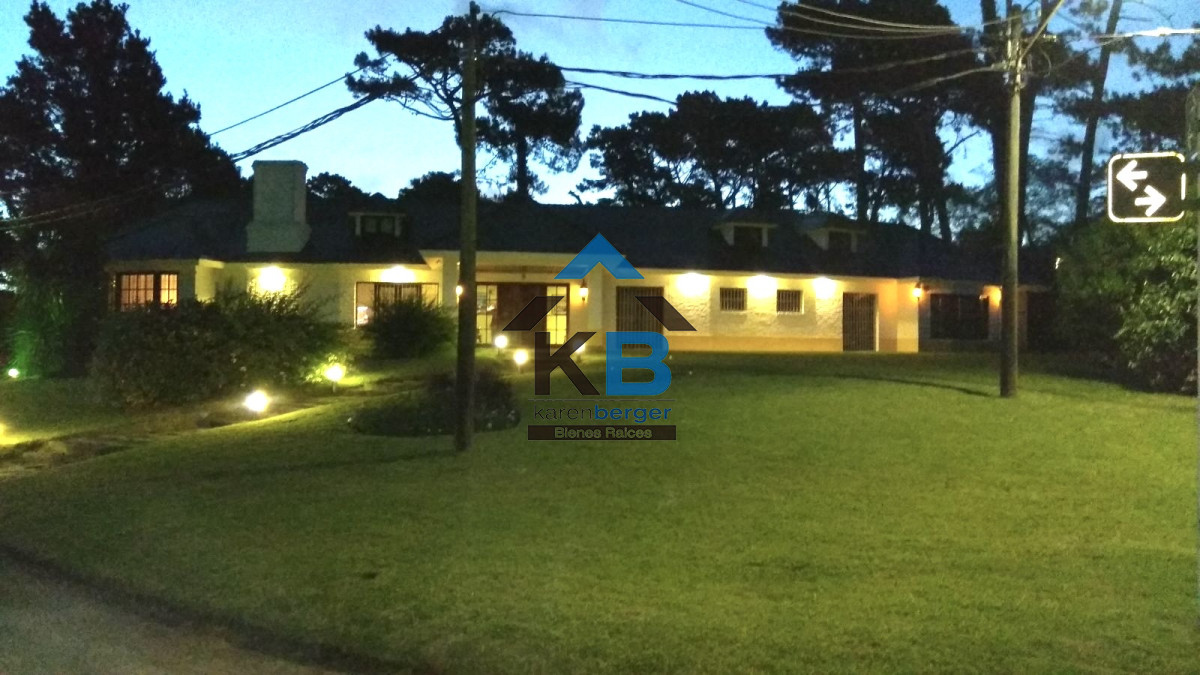 Casa ID.413 - Casa en Punta del Este, Cantegril