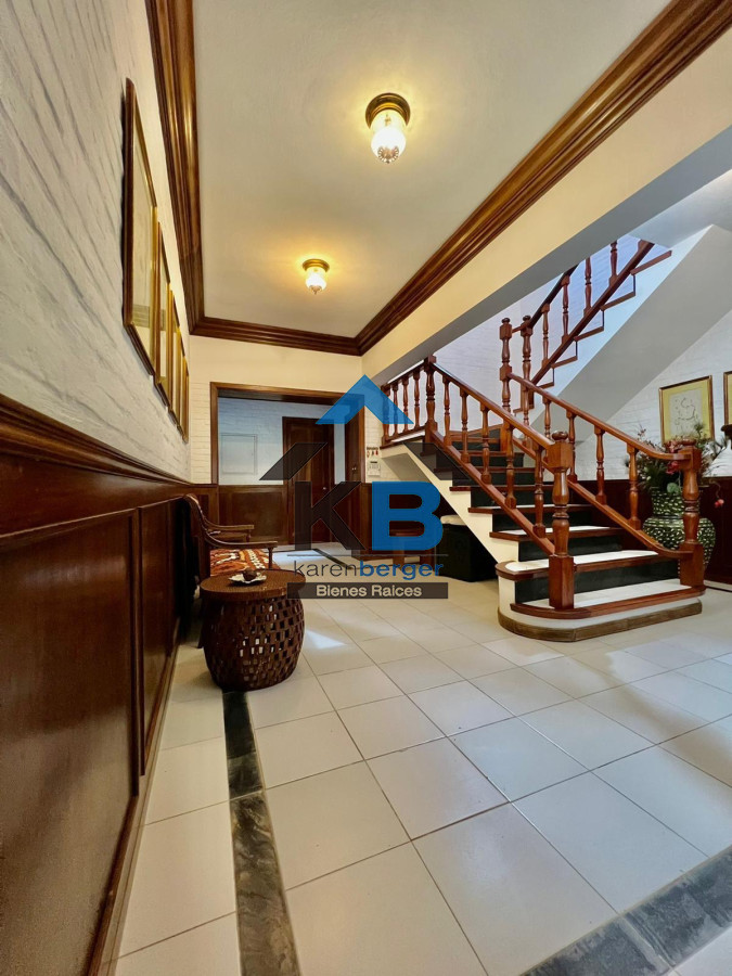 Casa ID.437 - Casa en Punta del Este, Beverly Hills