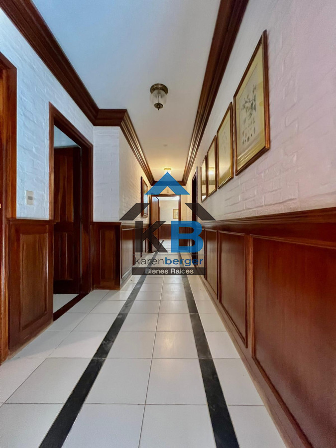 Casa ID.437 - Casa en Punta del Este, Beverly Hills